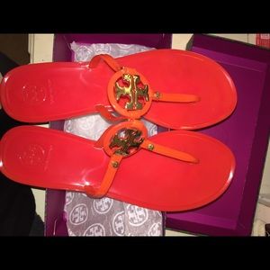 Tory Burch red/orange jelly flat thong sandals NWT
